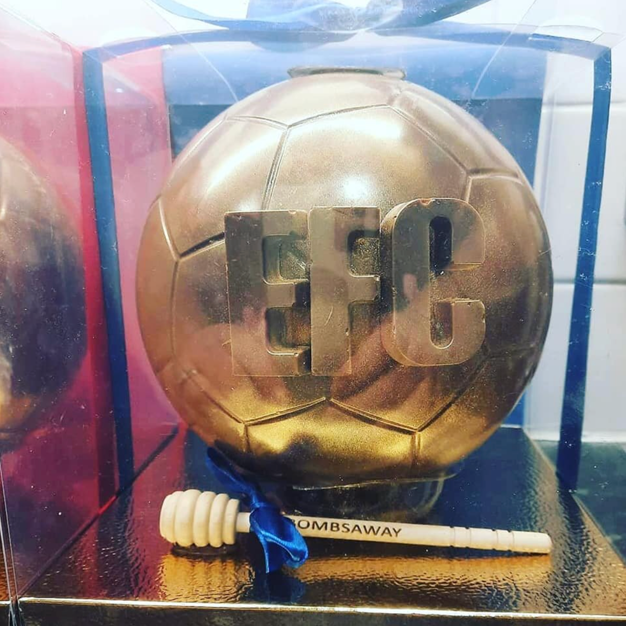 8" Clear Transparent Boxes x 5