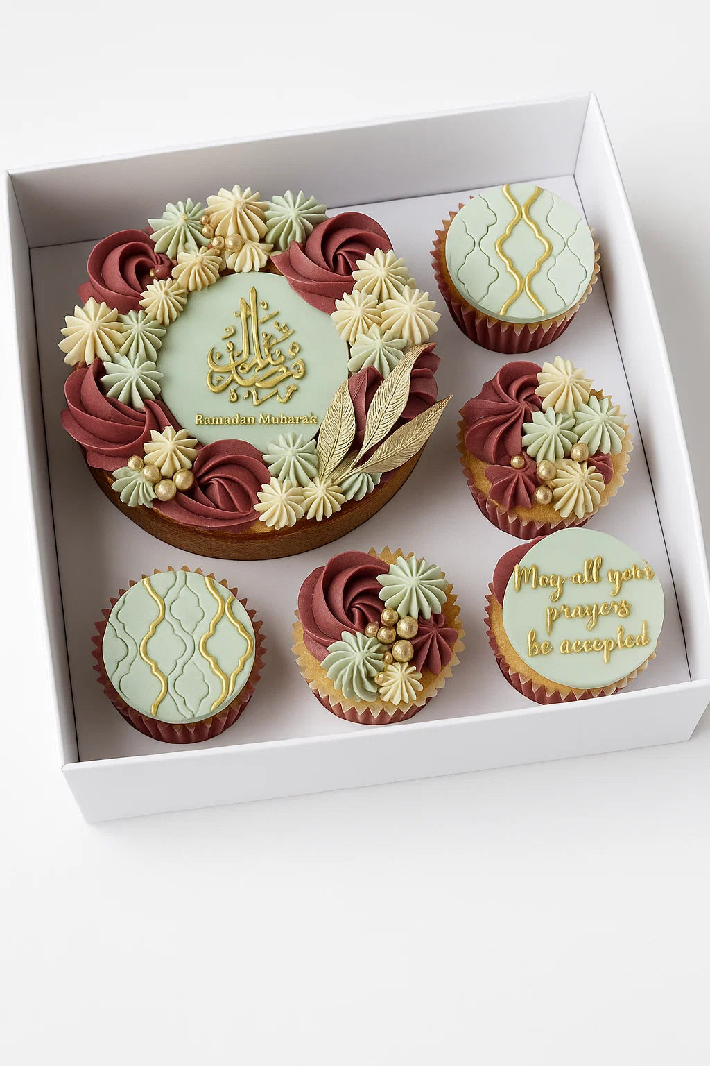 Luxury Bento Cupcake boxes x 5 (various sizes)