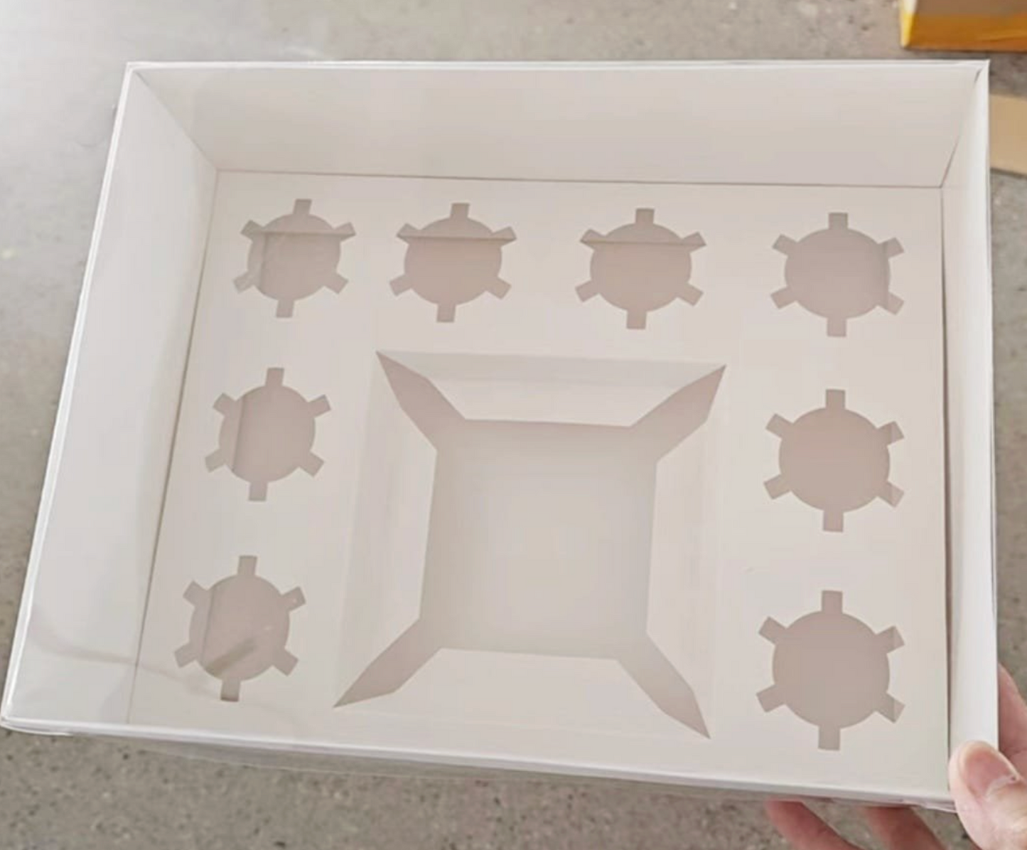 Luxury Bento Cupcake boxes x 5 (various sizes)