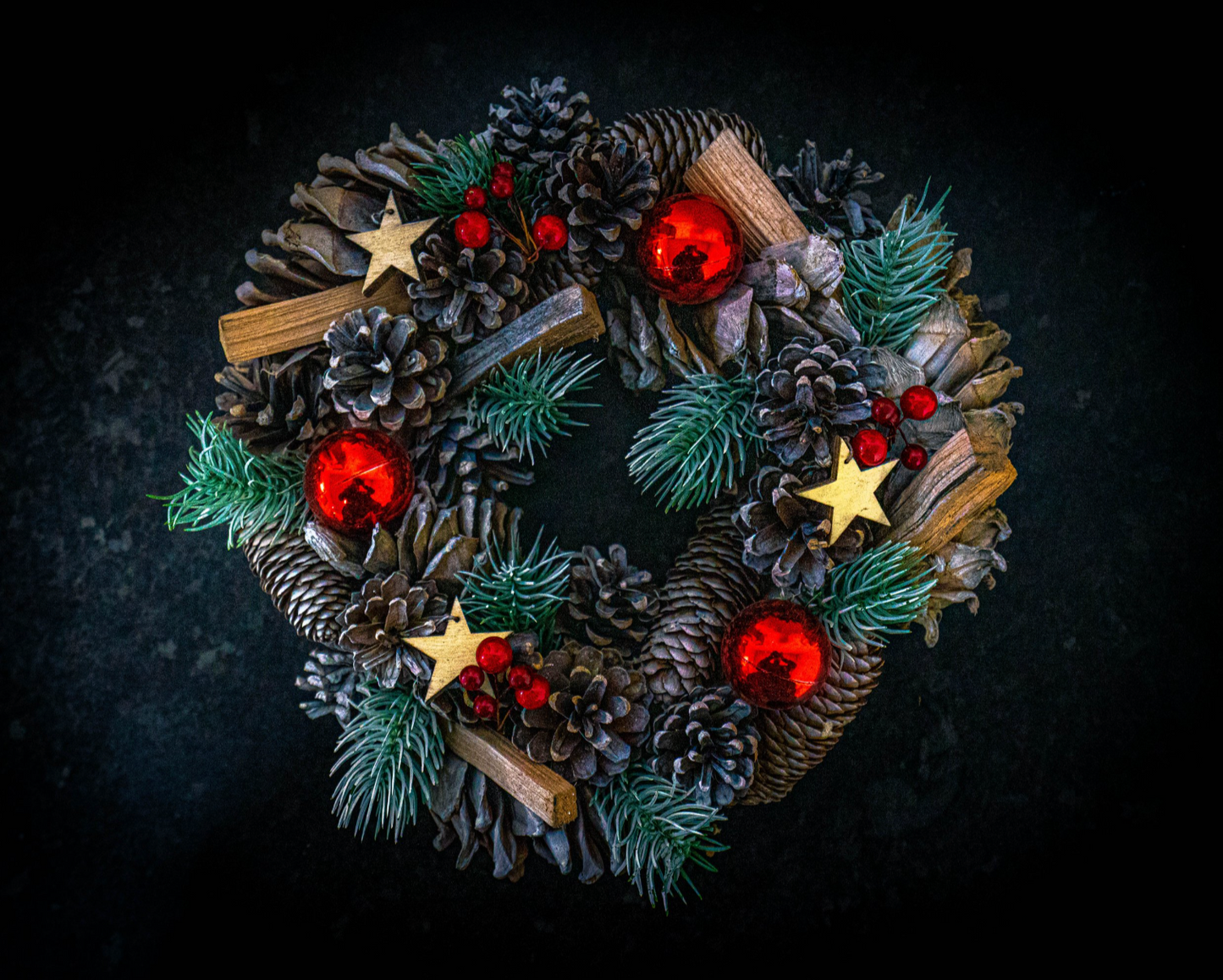 Luxury Frosted Faux Wreath