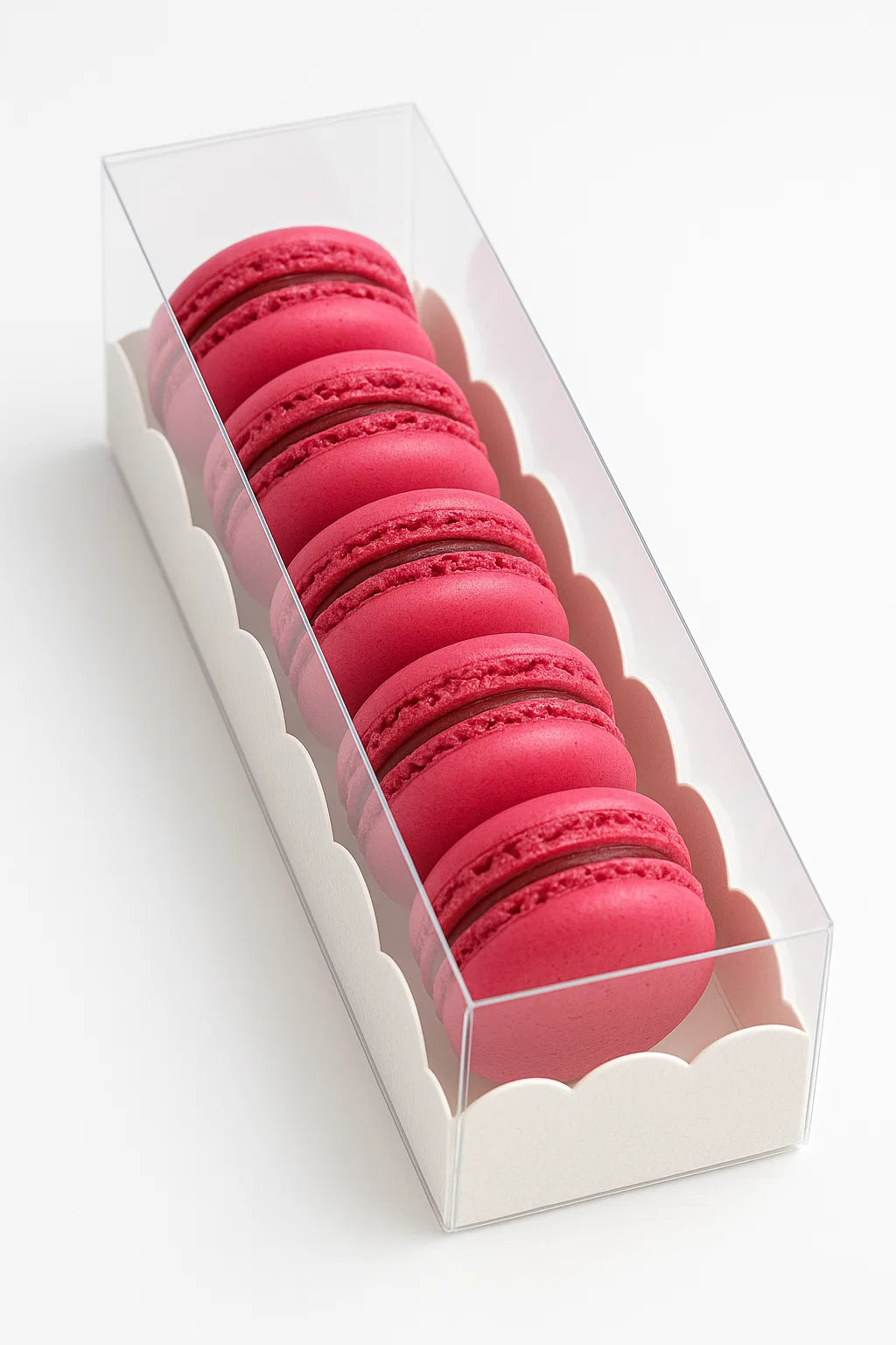 Pelle Macaron Box with Scalloped Edge